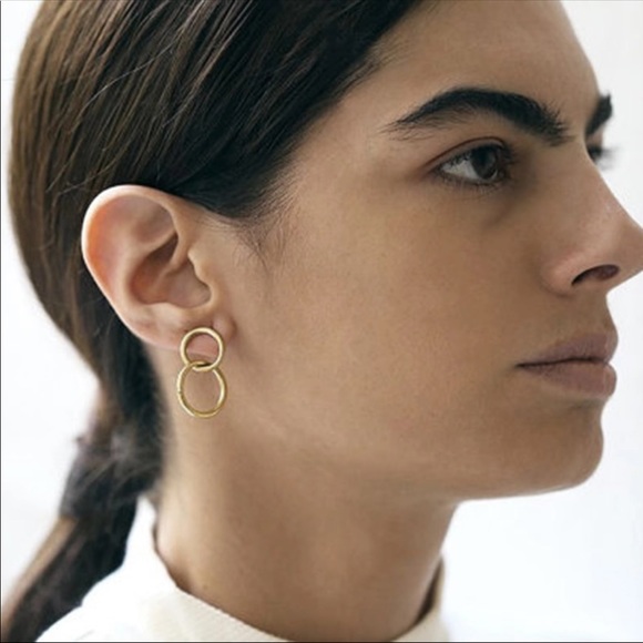 TINA ✨ Double Gold Hoop Simple Dainty Earrings - Picture 2 of 3